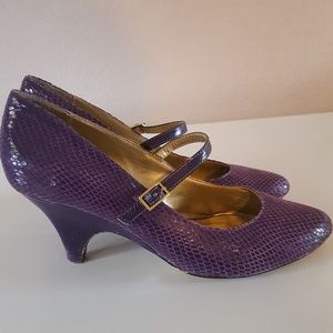 Ultra Violet  Poetic License Heels